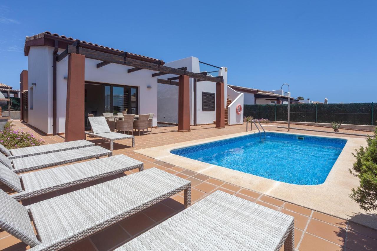 Villa Zafiro 13 Golf Private Pool Caleta De Fuste By Holidays Home Bagian luar foto