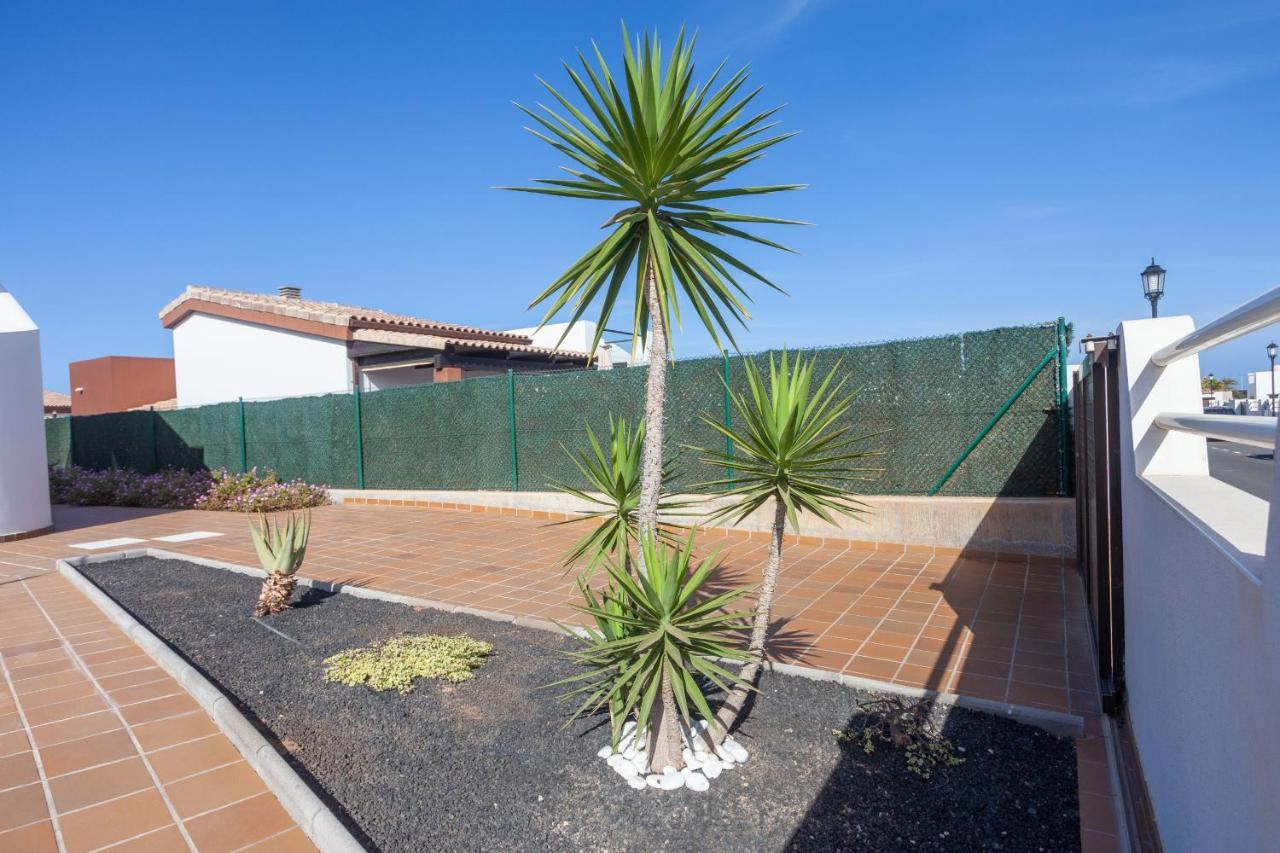 Villa Zafiro 13 Golf Private Pool Caleta De Fuste By Holidays Home Bagian luar foto